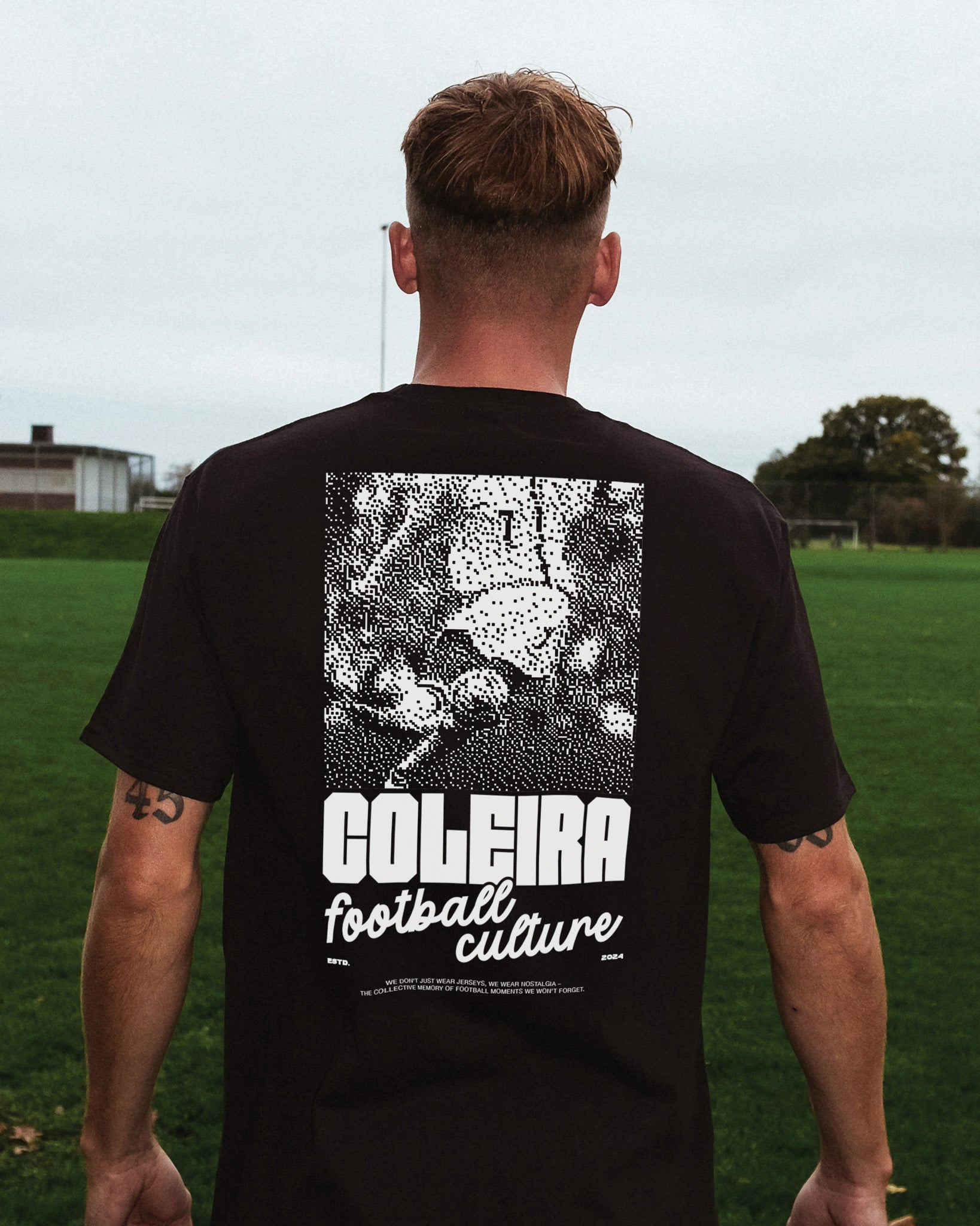 Freekick God – T-Shirt