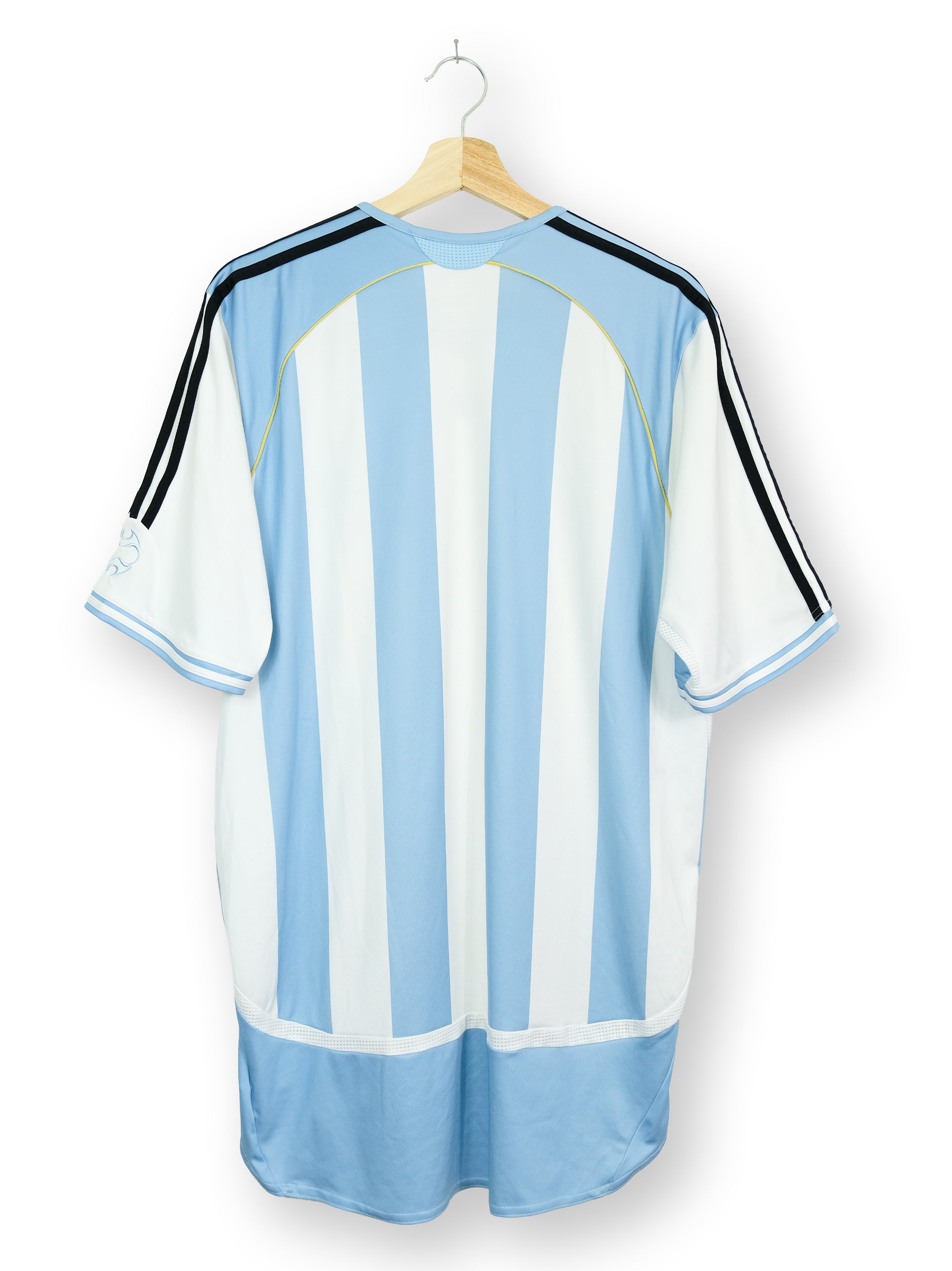 Argentina 2006/07 Home Kit (L)