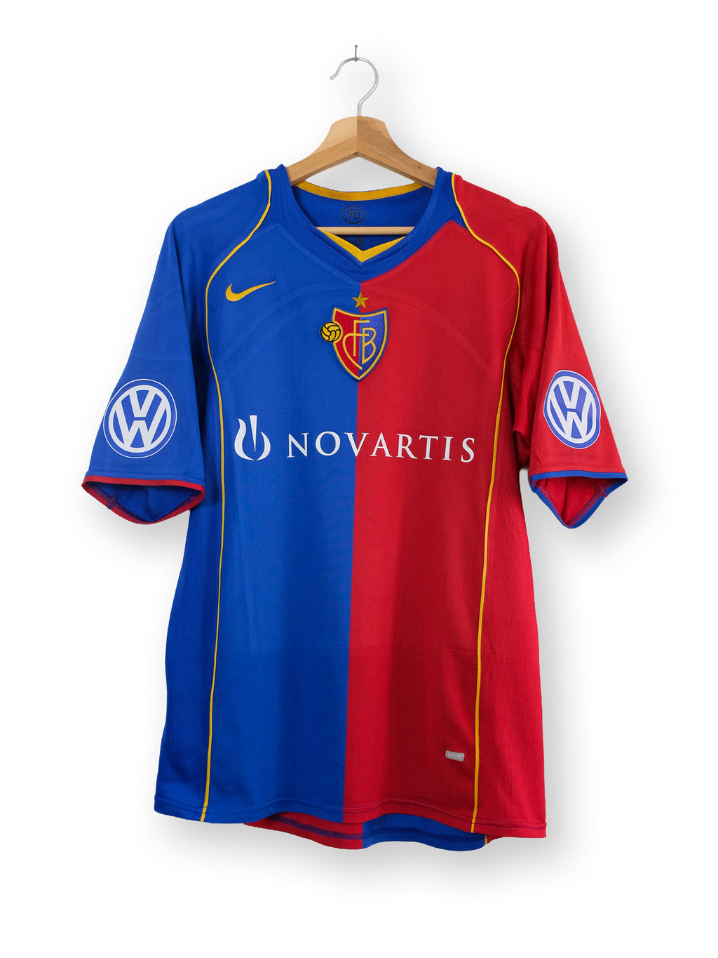 FC Basel 2004/06 Home Kit (M)