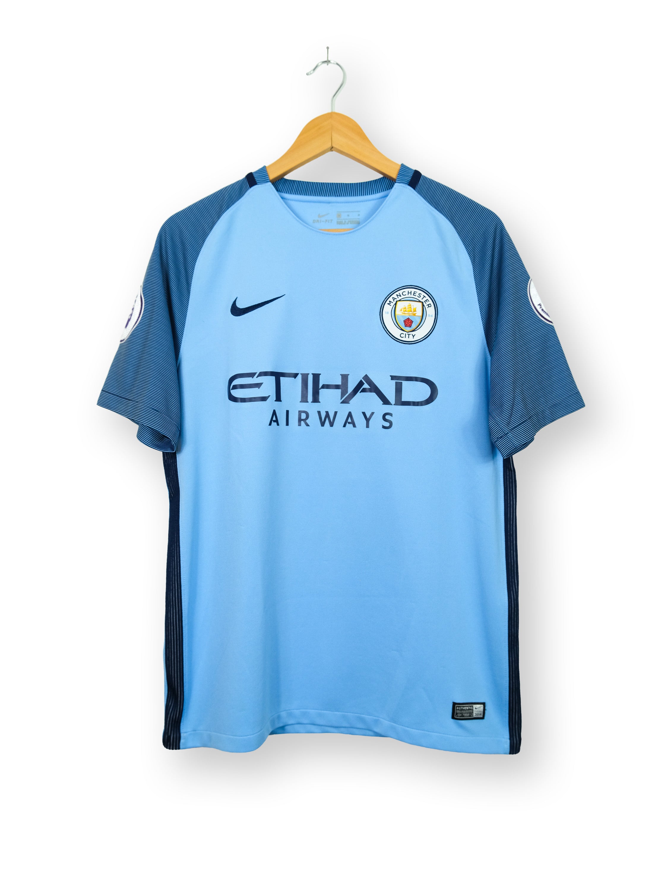Manchester City 2016/17 Home Kit – AGUERO #10 – (M)