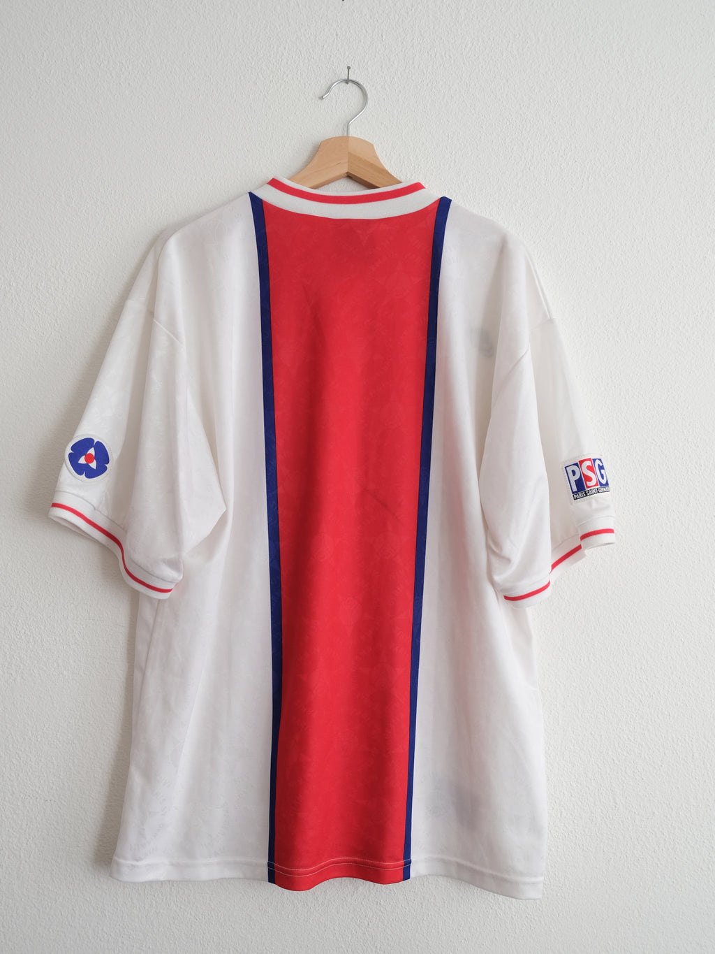 Paris Saint-Germain 1995/96 Away Kit (L)