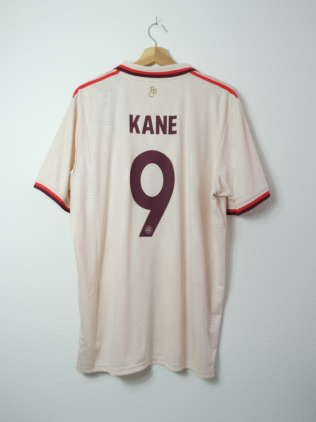 FC Bayern 2024/25 Drittes Trikot – KANE #9 – (XL)