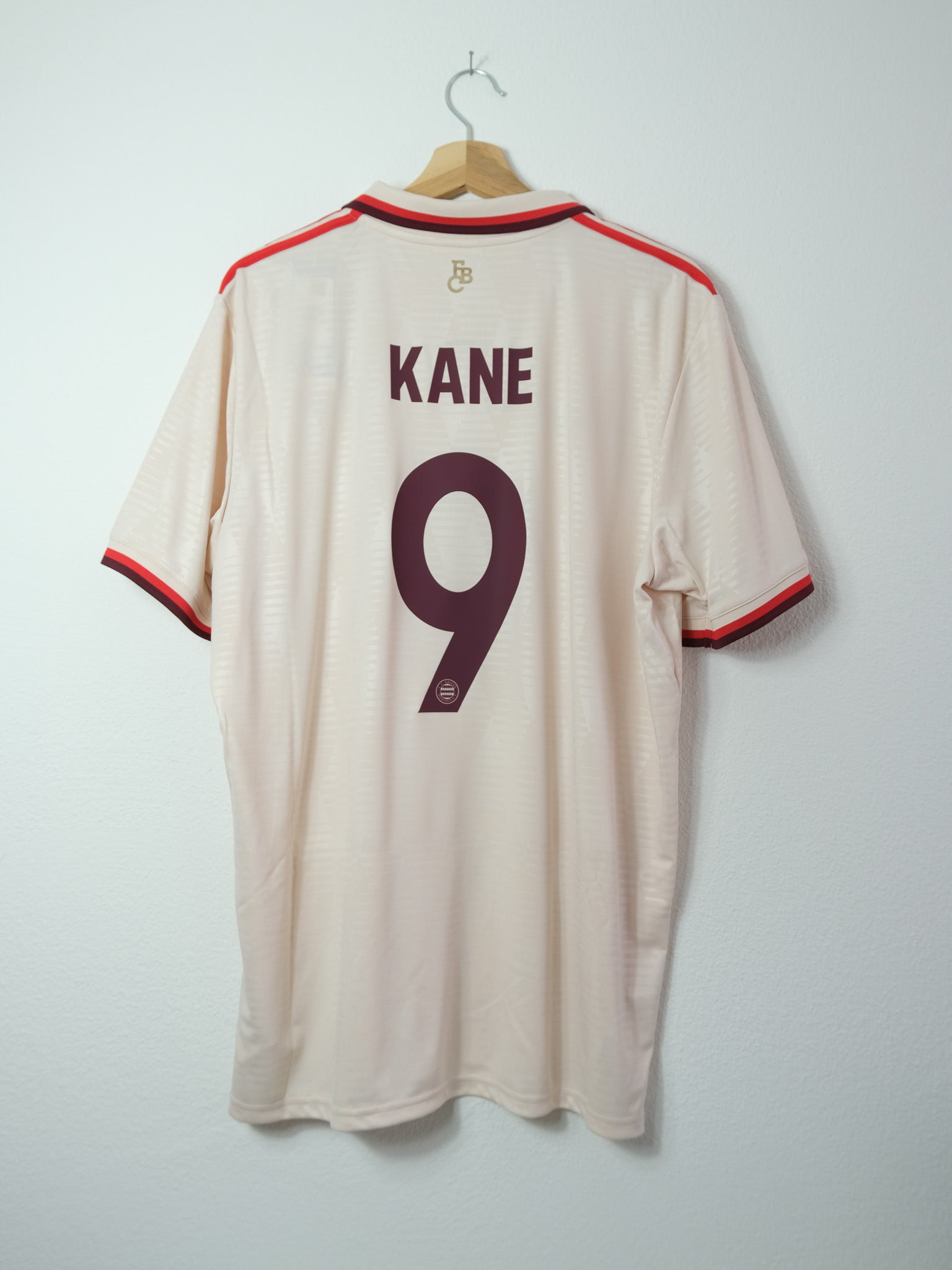 FC Bayern 2024/25 Drittes Trikot – KANE #9 – (XL)