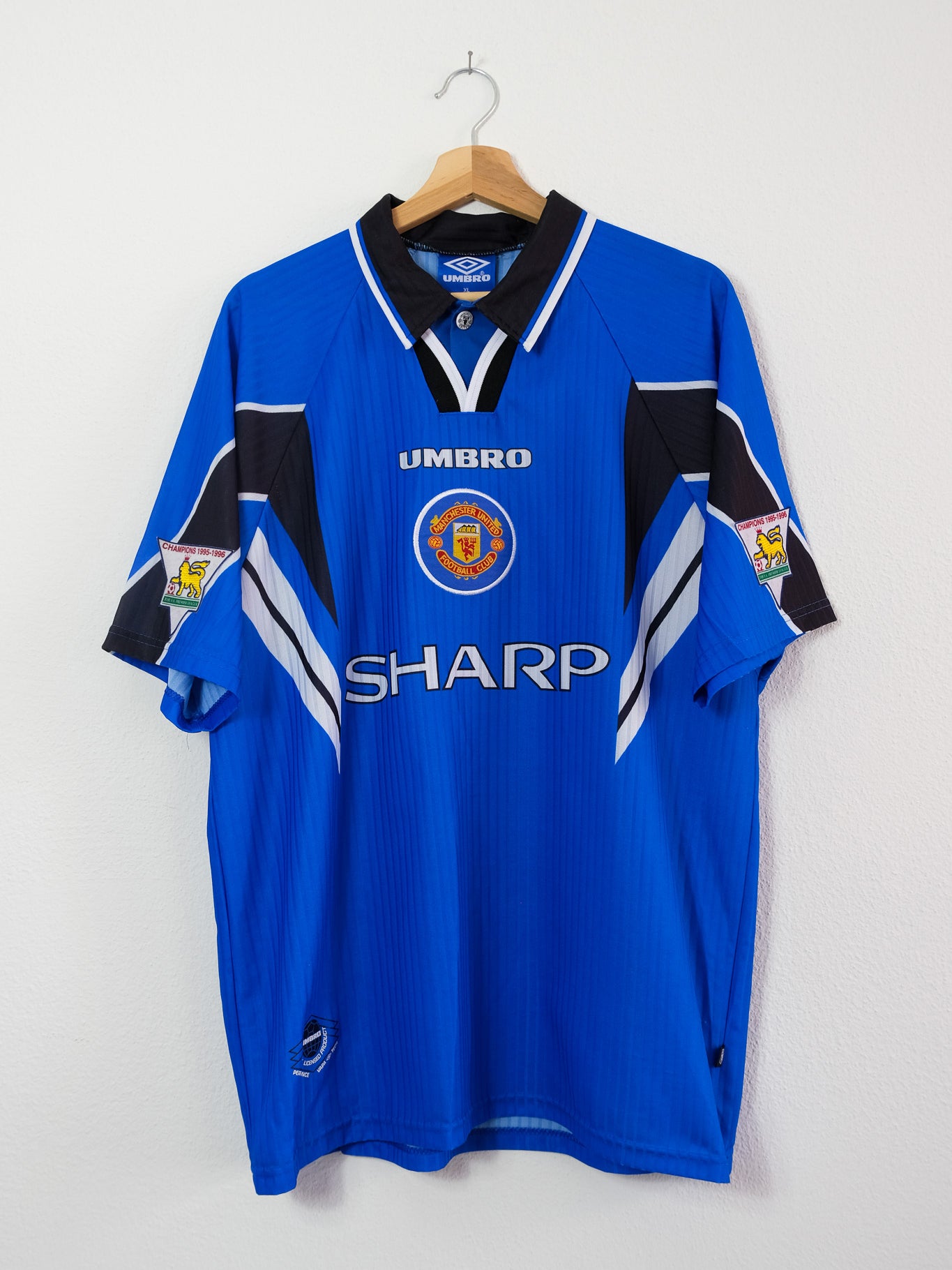 Manchester United 1996/97 Drittes Trikot – CANTONA #7 – (XL)