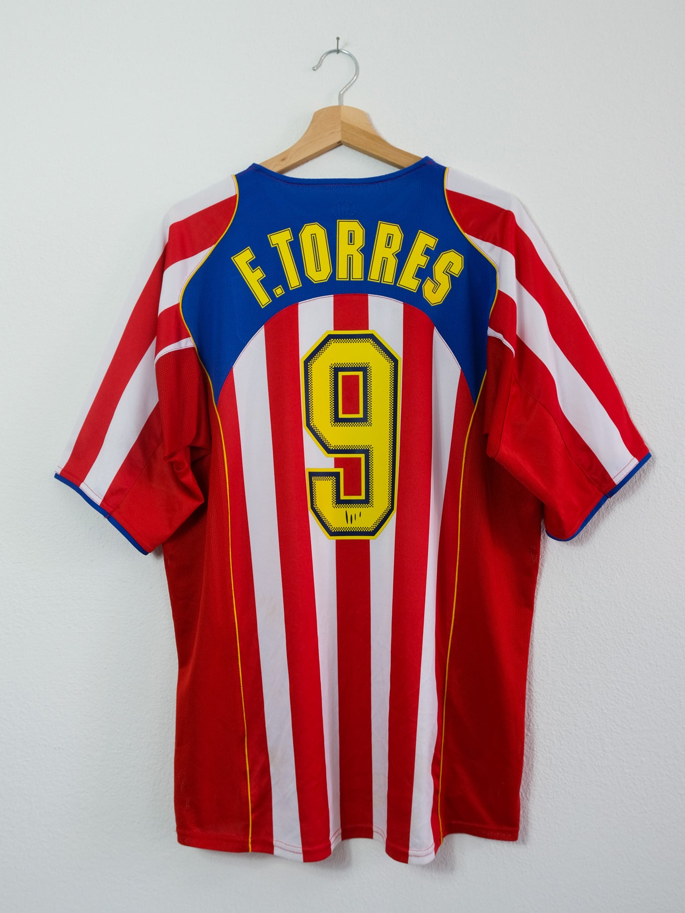 Atlético Madrid 2004/05 Heim Trikot – F.TORRES #9 – (XL)