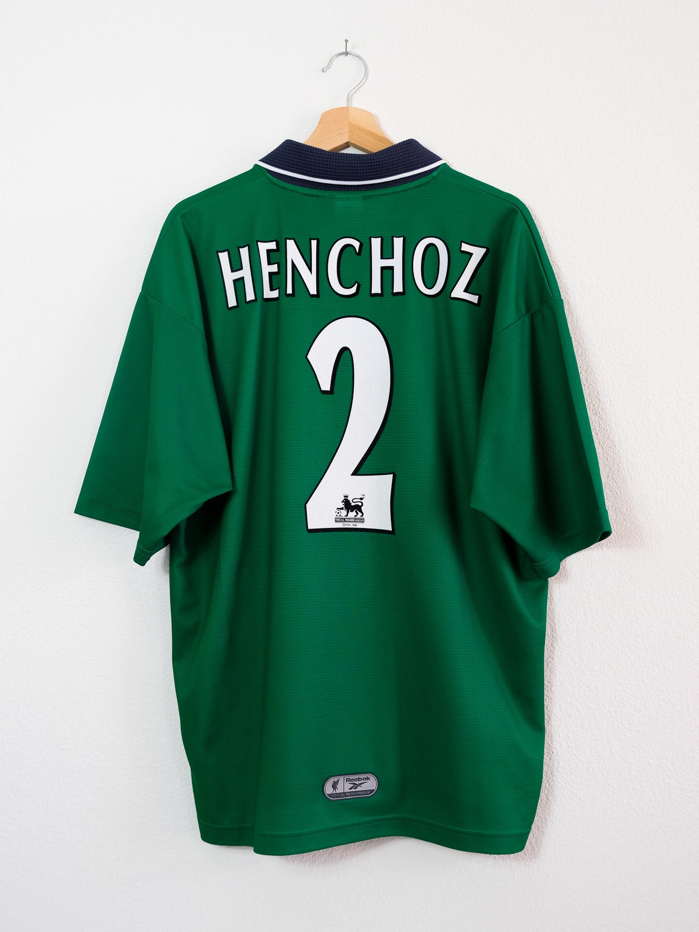 Liverpool FC 2000/01 Auswärts Trikot – HENCHOZ #2 – (XL)