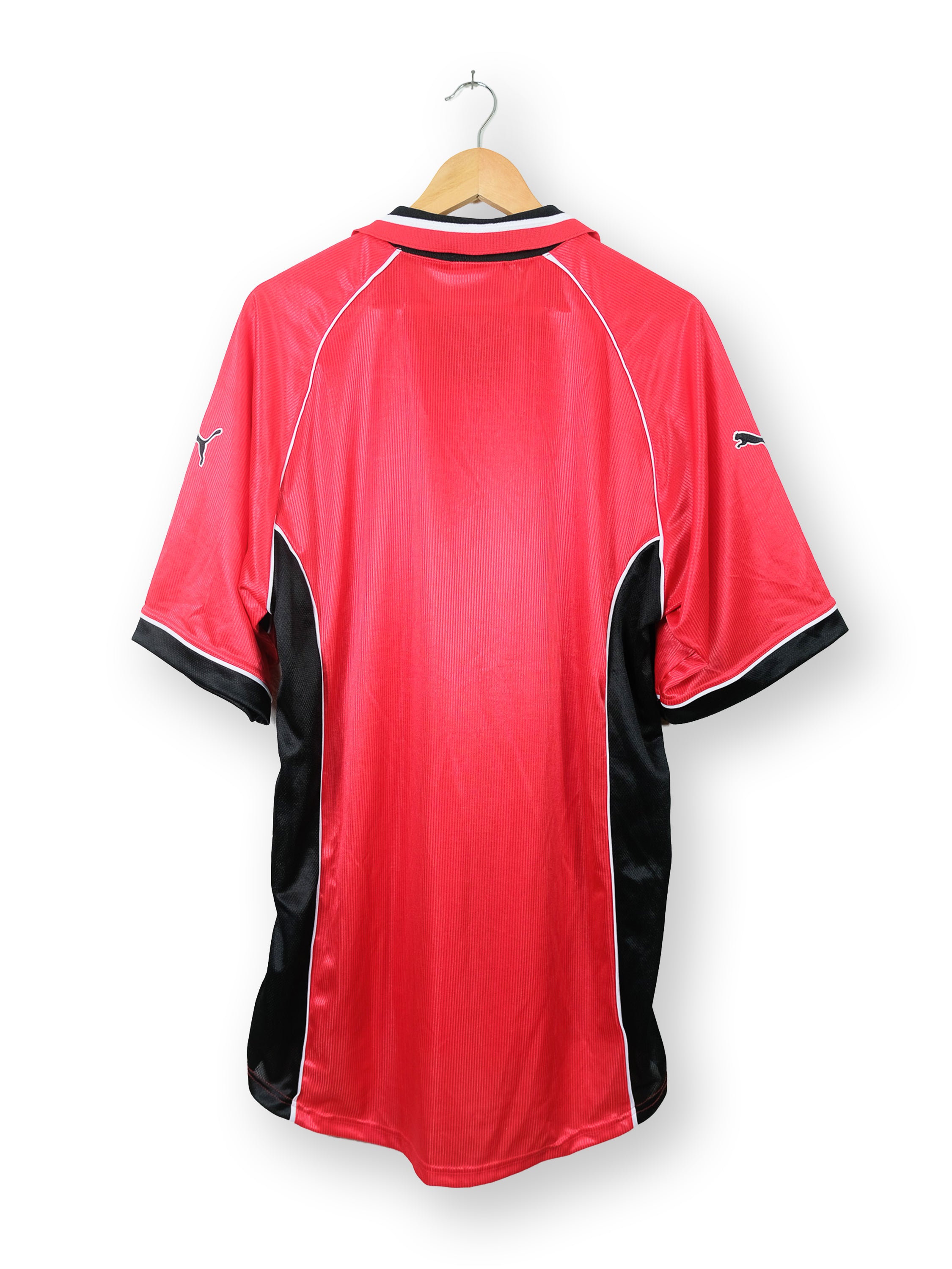 Eintracht Frankfurt 1998/99 Home Kit (XL)