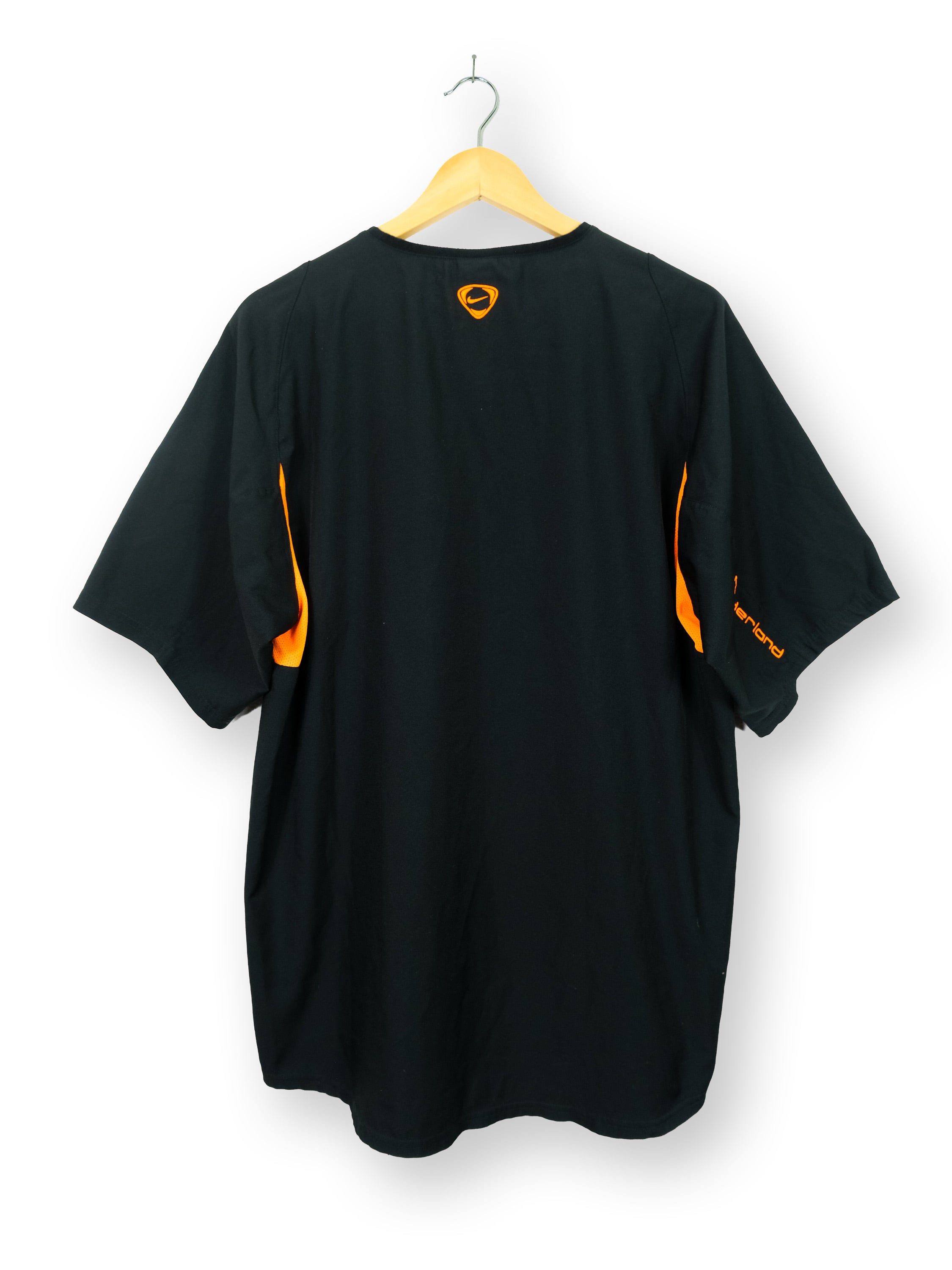Netherlands 2002/02 Training Kit (L)