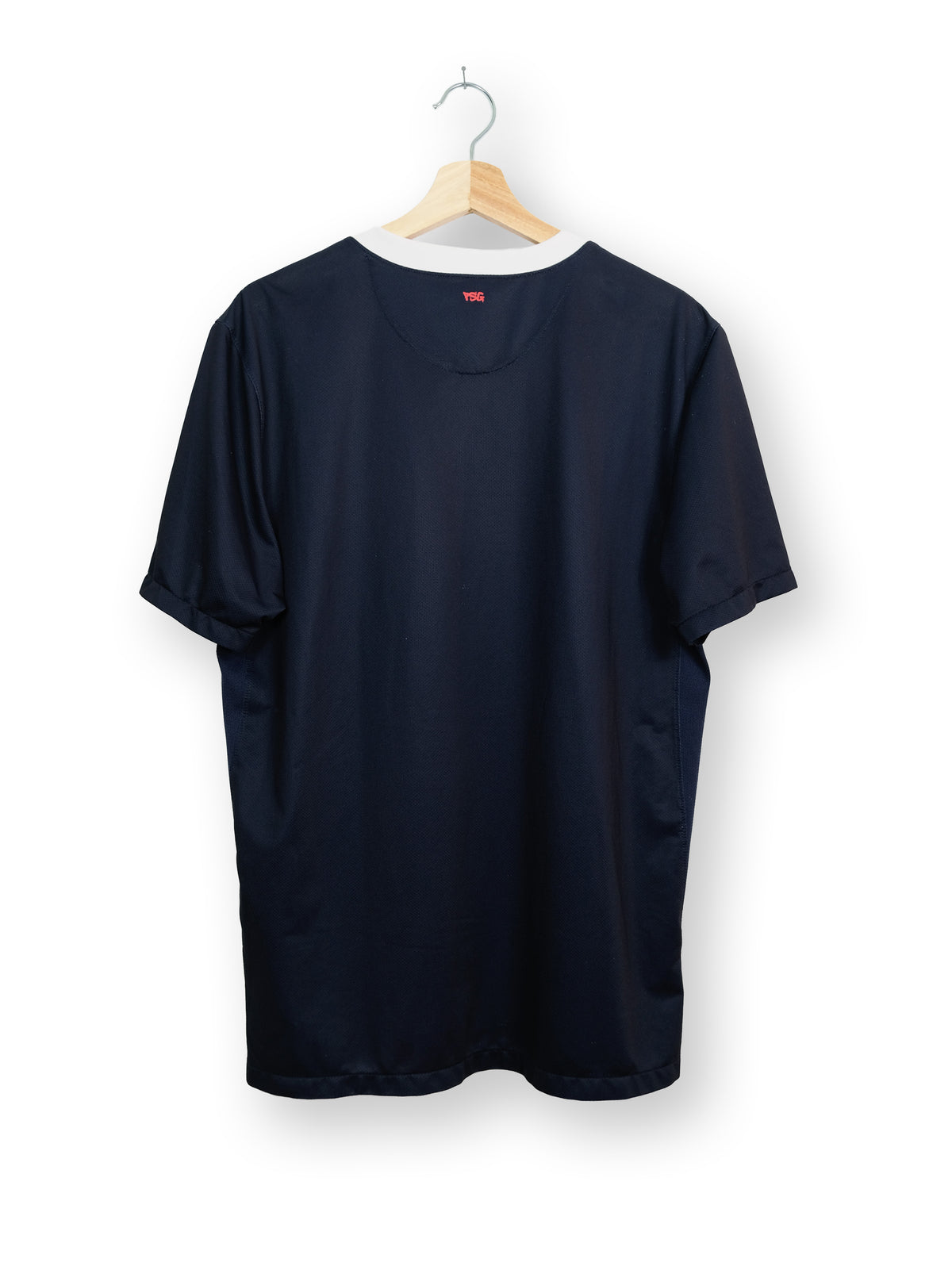 Paris Saint Germain 2011/12 Home Kit (L)