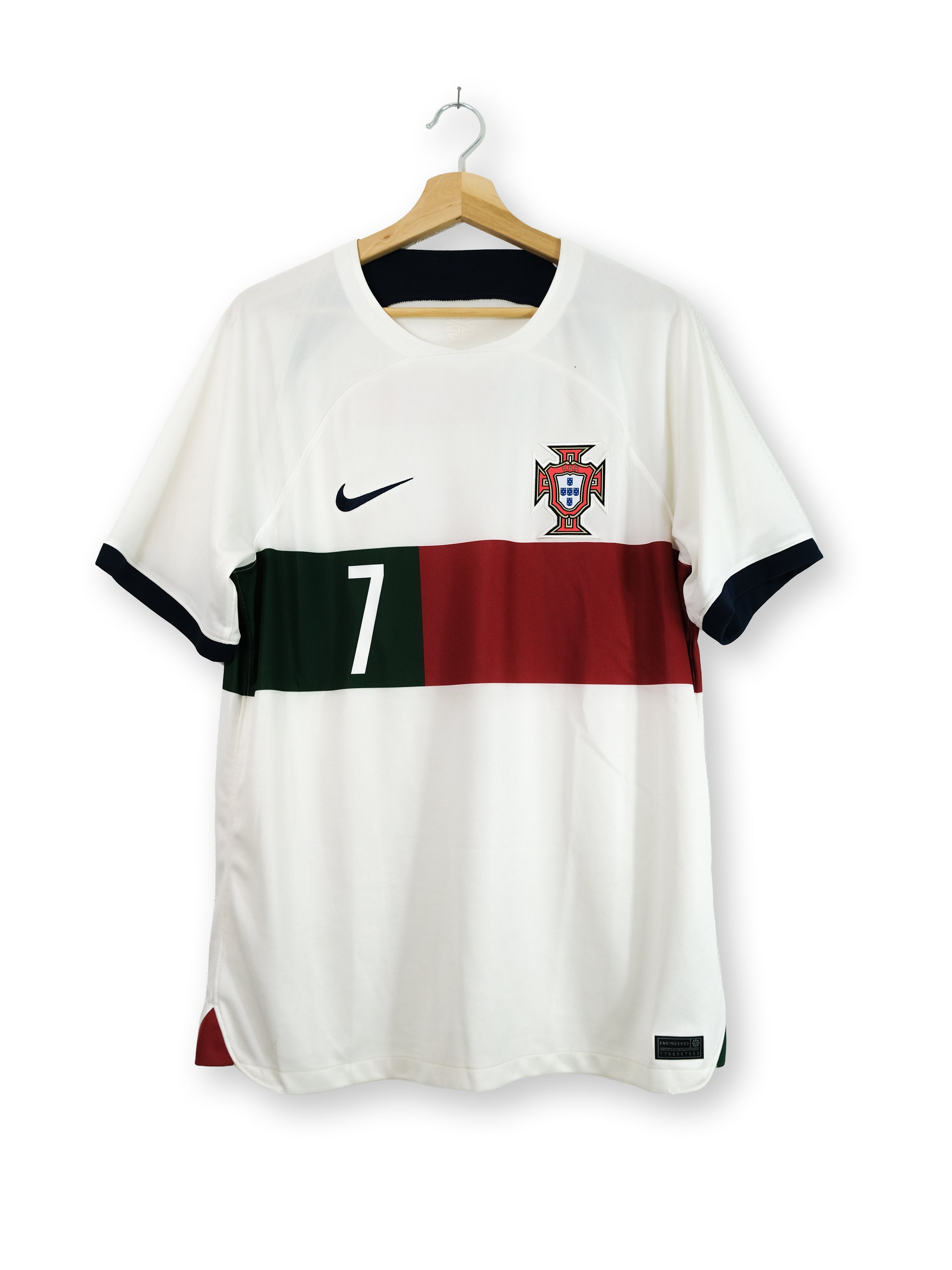 Portugal 2022/23 Away Kit – RONALDO #7 – (L)