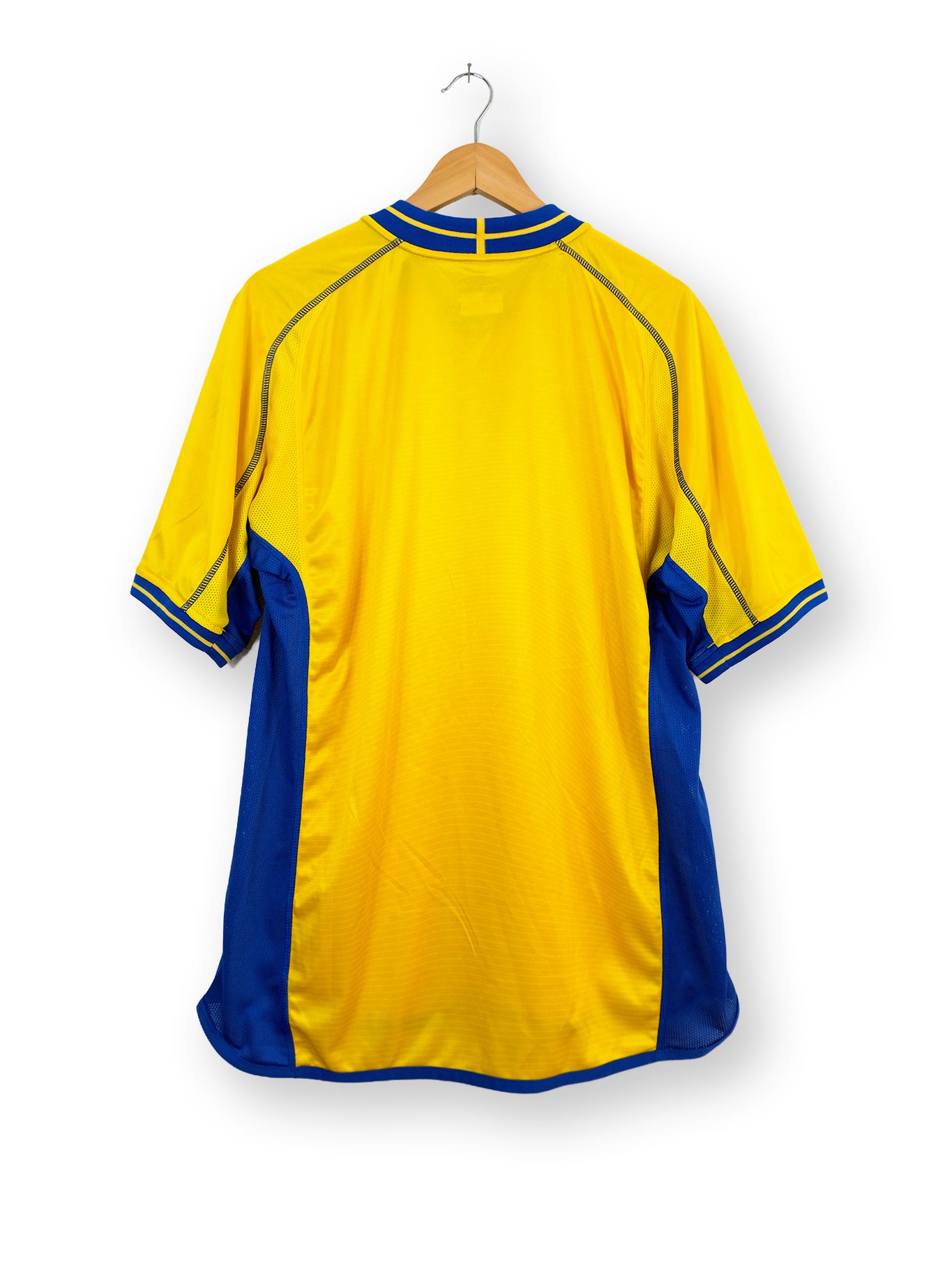 Sweden 2004/05 Home Kit – (L)
