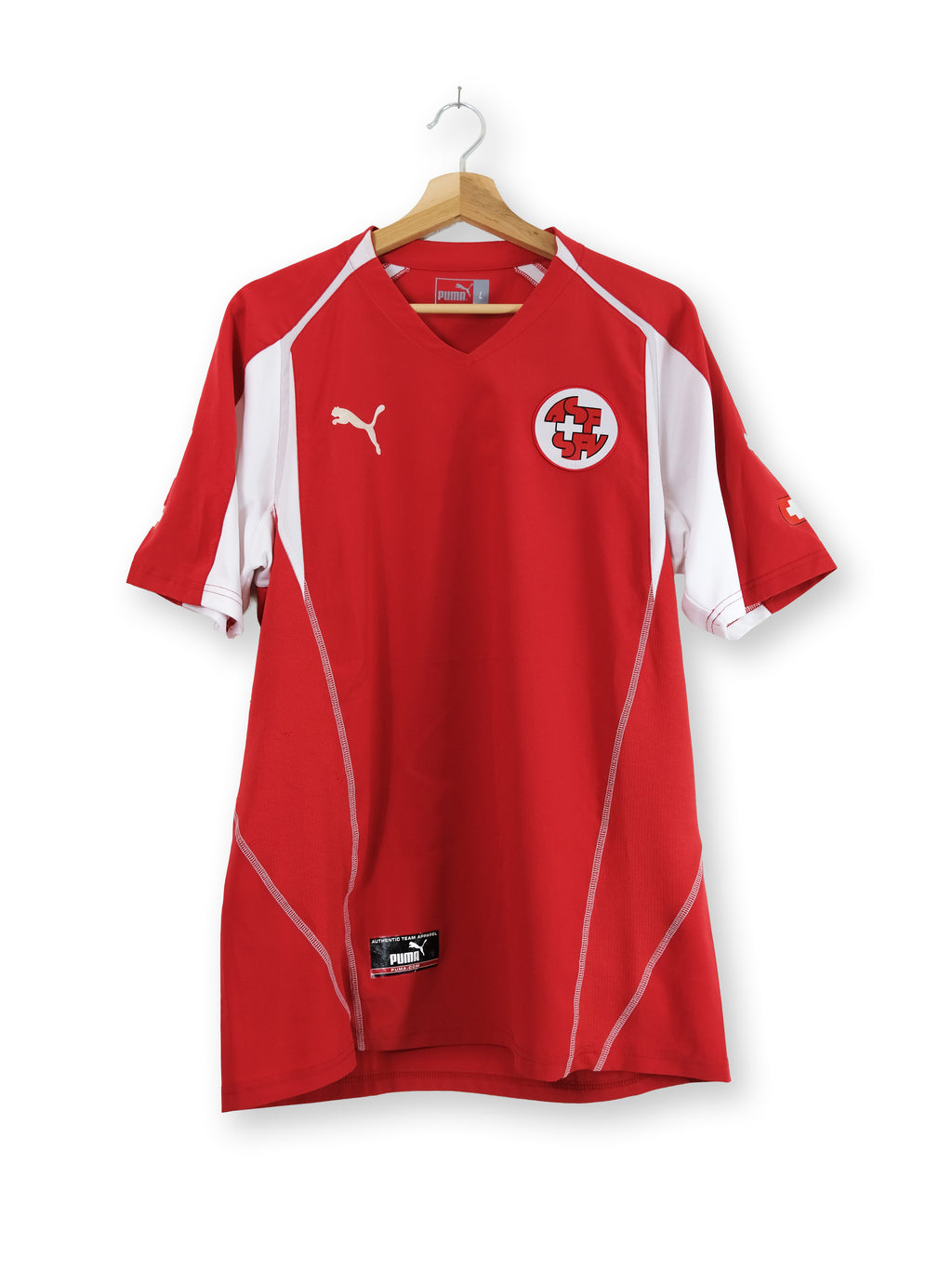Switzerland 2004/05 Home Kit (L)