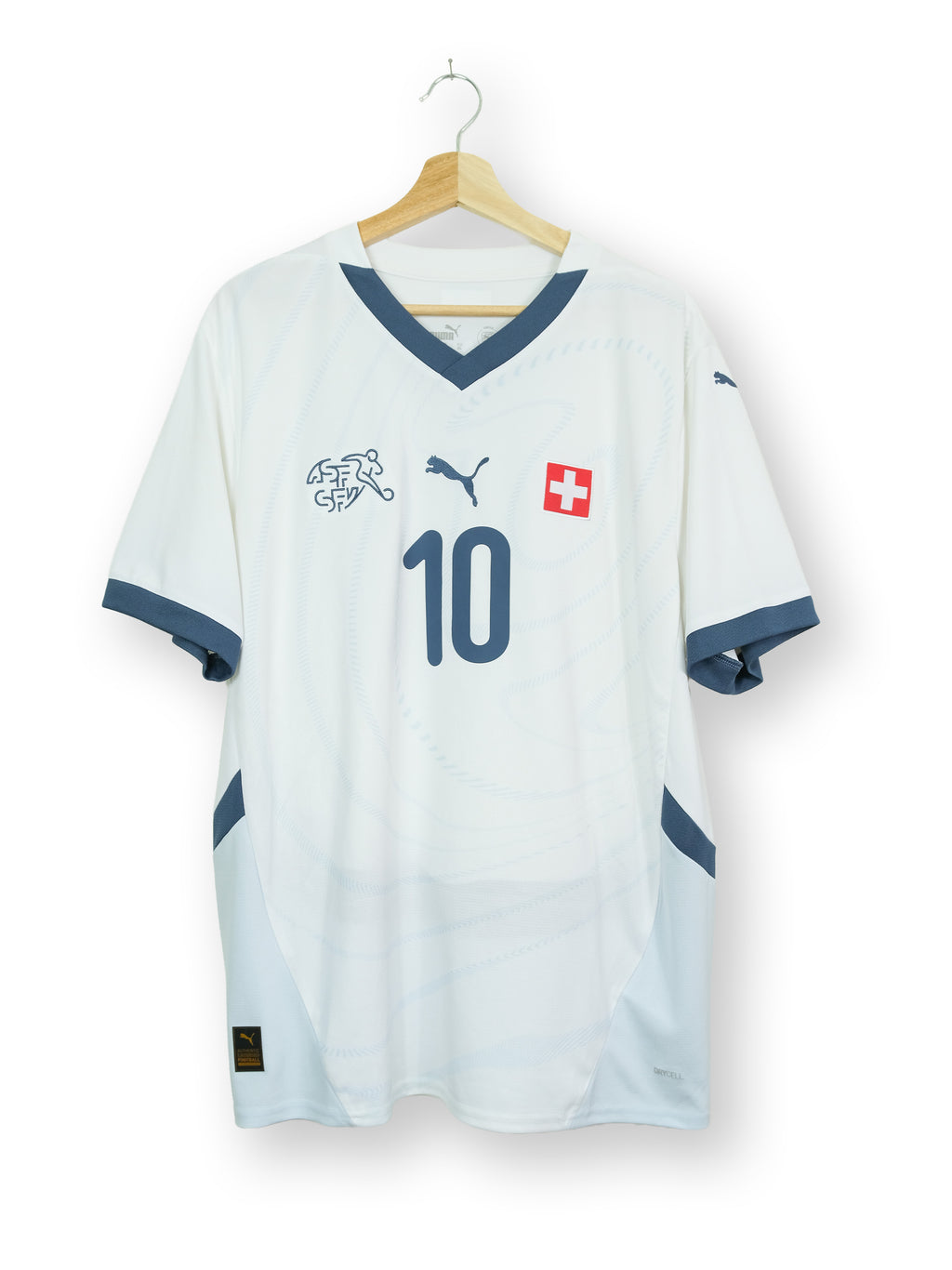 Schweiz 2024/25 Auswärts Trikot – XHAKA #10 – (XL)