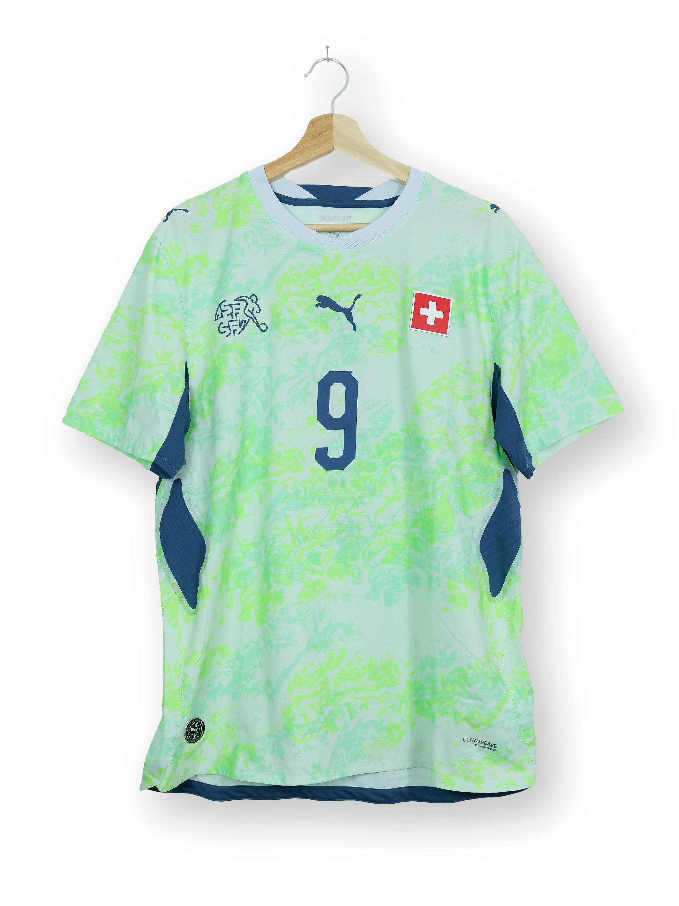Switzerland 2026/27 Away Kit – MANZAMBI #9 – (XL)