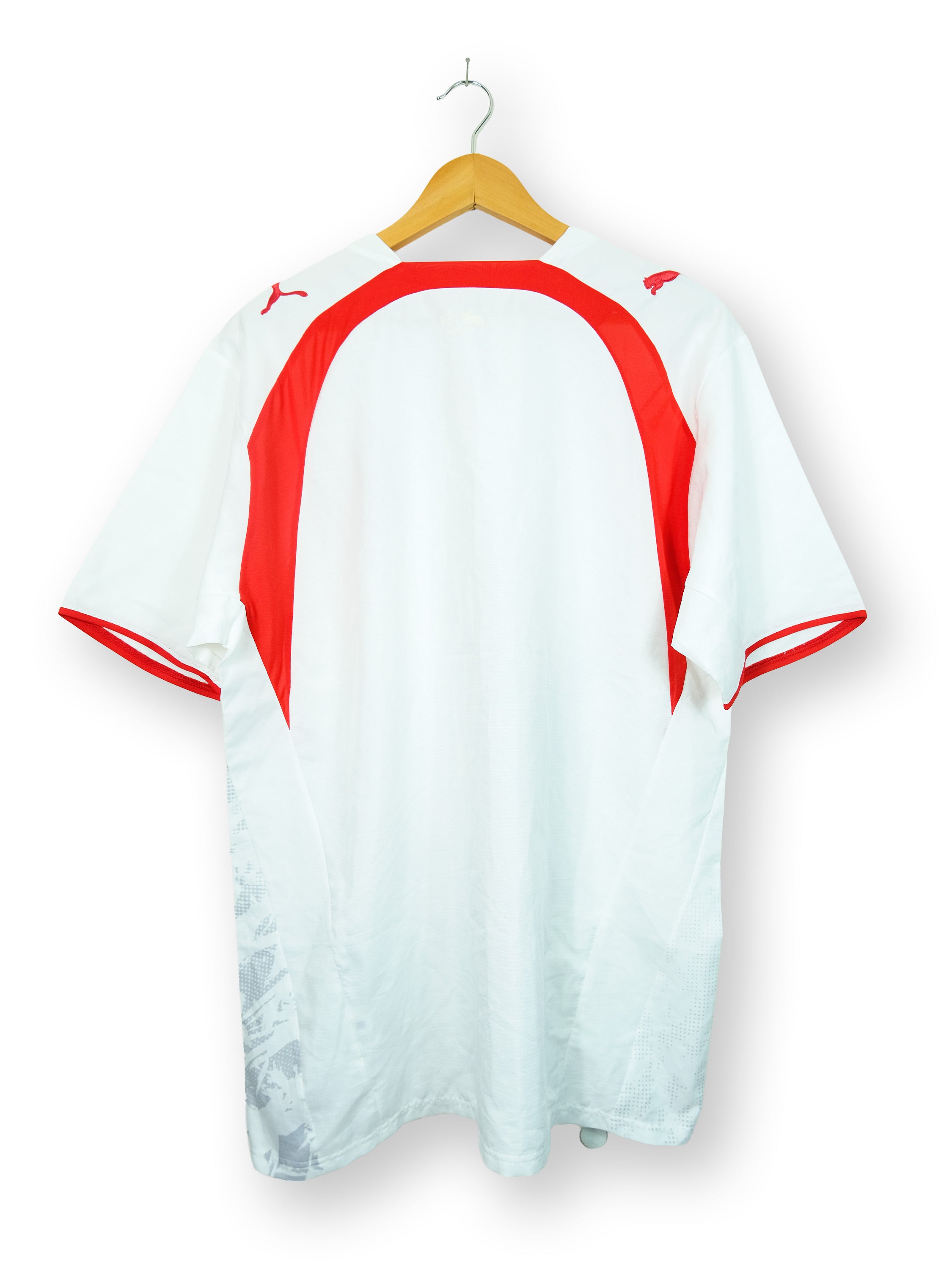 Tunisia 2006/07 Home Kit (L)