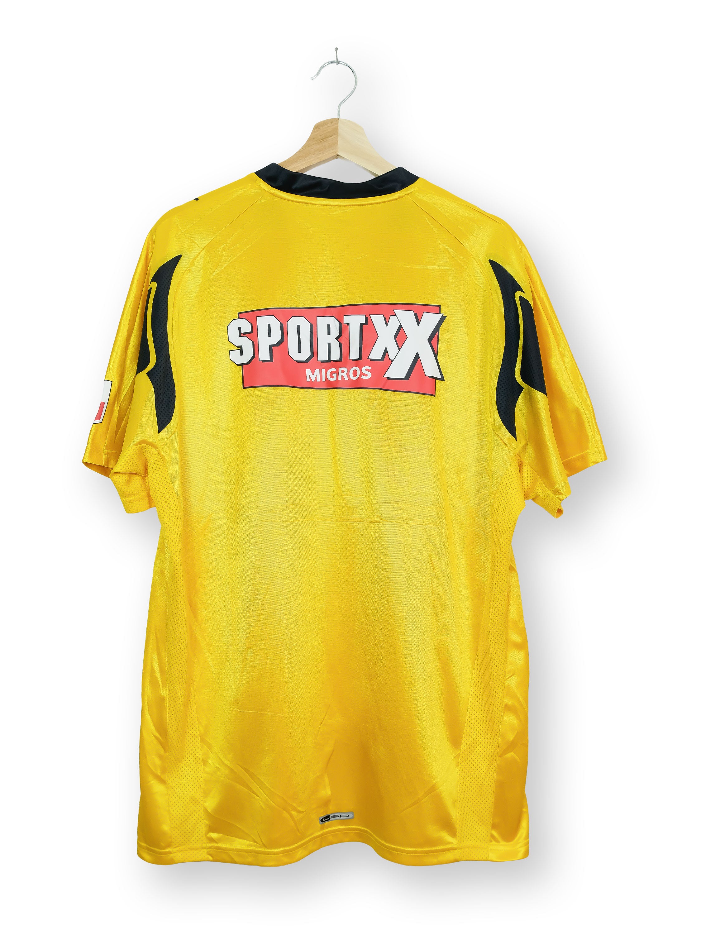 BSC Young Boys 2007/08 Home Kit (XL)