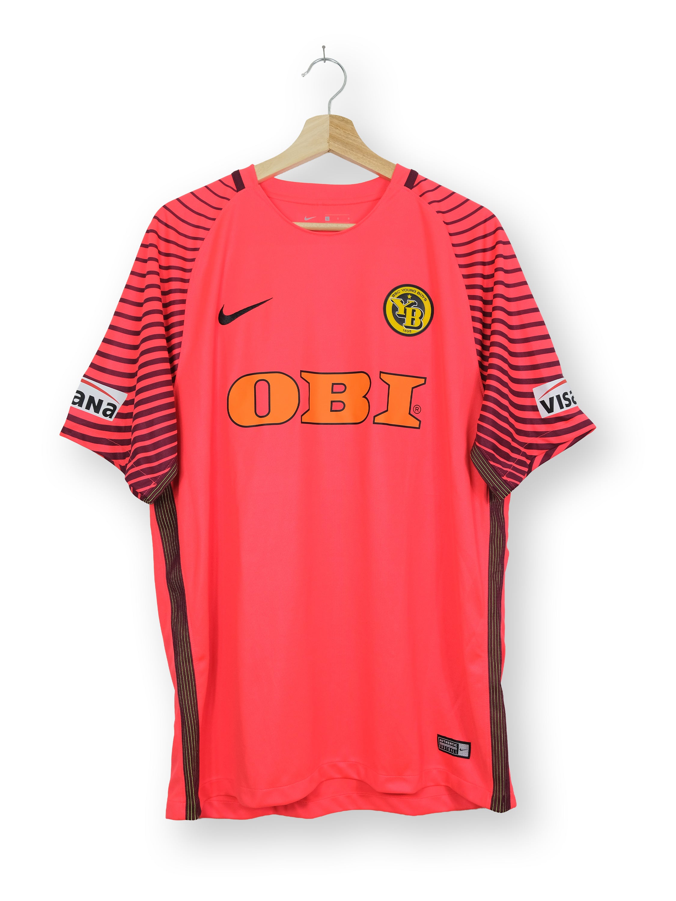 BSC Young Boys 2017/18 Goalkeeper Kit (L)